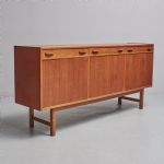 1333 8163 Sideboard